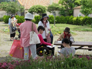 久しぶりの再会に会話が弾みます